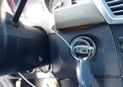 2011 Mercedes-Benz E 350 4Matic from USA, damaged, VIN WDDHF8HB4BA421275